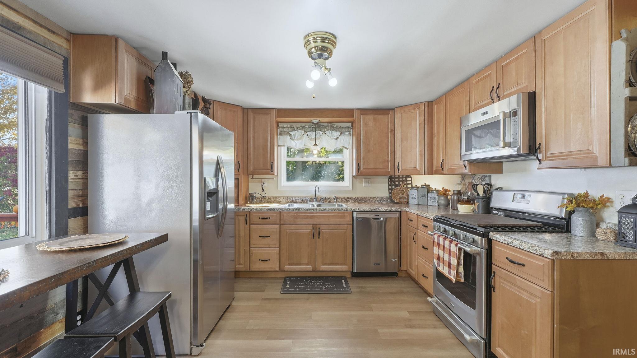 5110 Highway 24 Huntington, IN 46750 - Photo 12 of 36