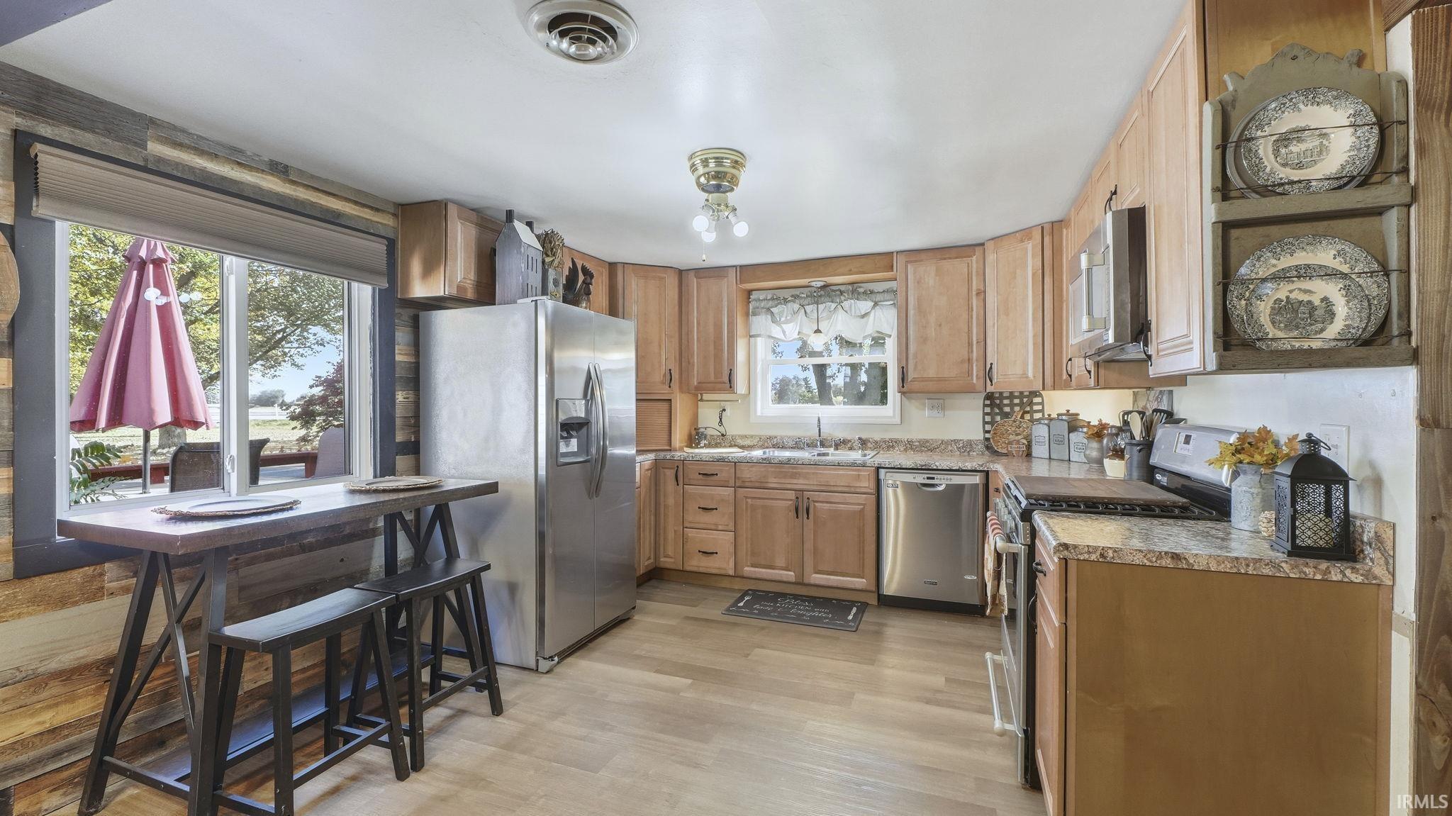 5110 Highway 24 Huntington, IN 46750 - Photo 13 of 36