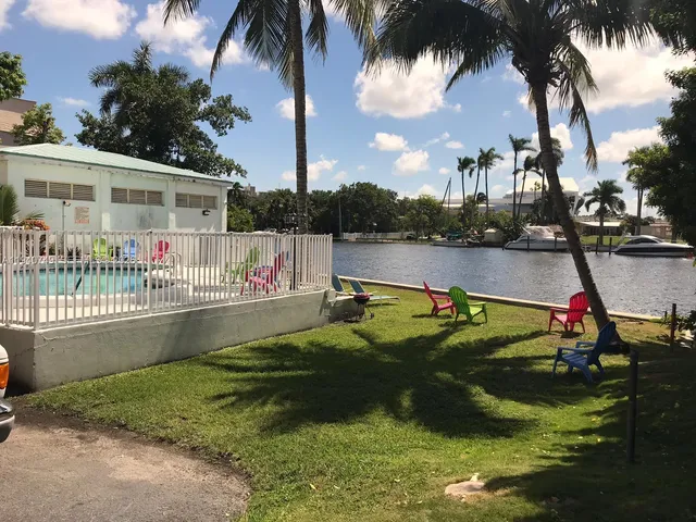 $1,700 | 1610 Northwest N River Drive, Unit 305, Miami, FL 33125