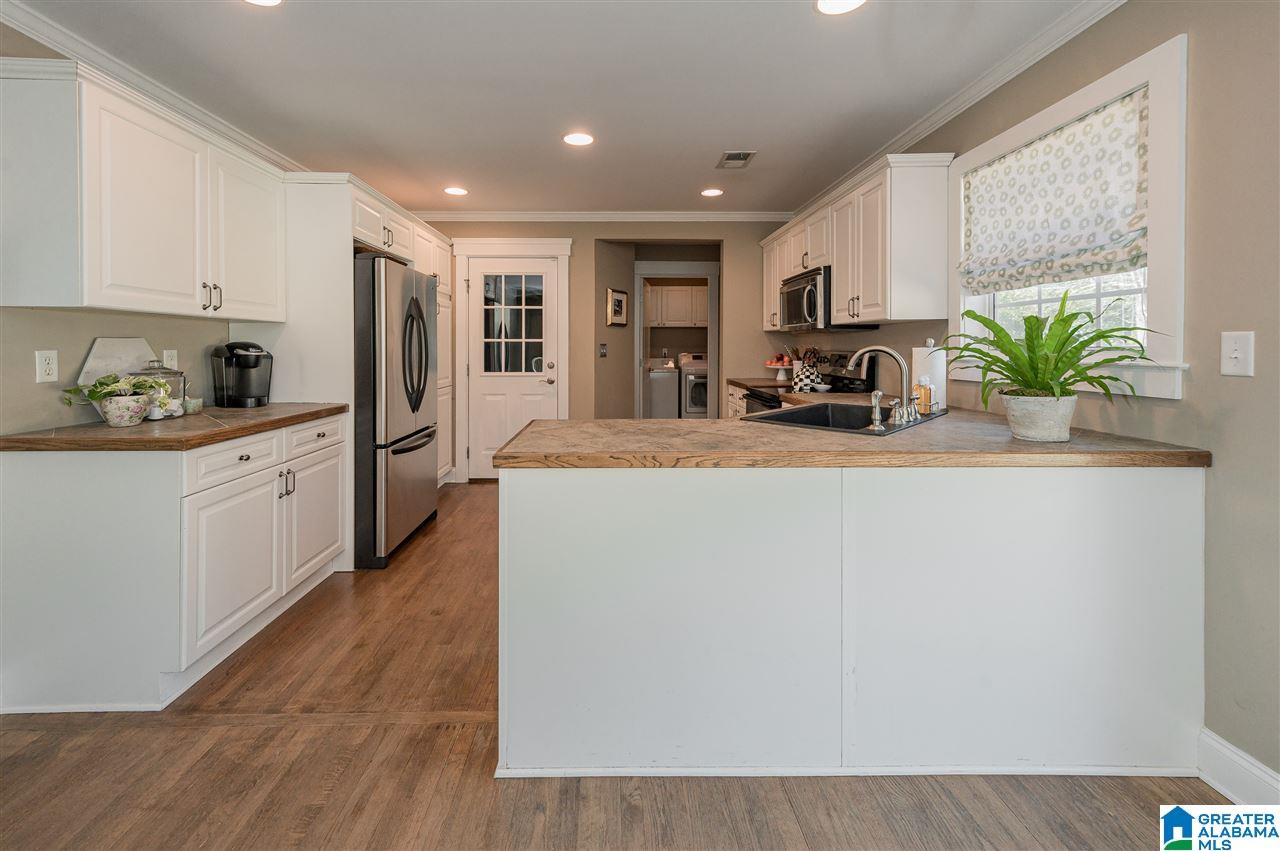 3252 Ridgely Drive Vestavia Hills, AL 35243 - Photo 16 of 50 Gallery Image 16