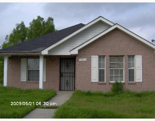 7600 Vincent Road New Orleans, LA 70128 - Photo 1 of 3 Gallery Image 1