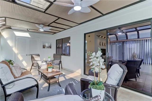 $899,900 | 8566 Sierra Circle, Unit 911D, Huntington Beach, CA 92646