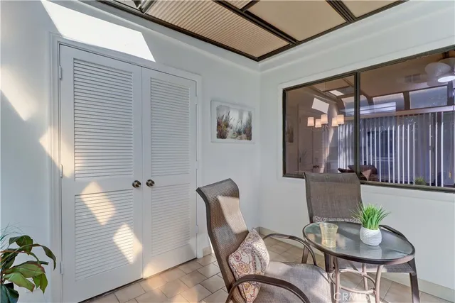 $899,900 | 8566 Sierra Circle, Unit 911D, Huntington Beach, CA 92646