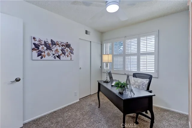 $899,900 | 8566 Sierra Circle, Unit 911D, Huntington Beach, CA 92646