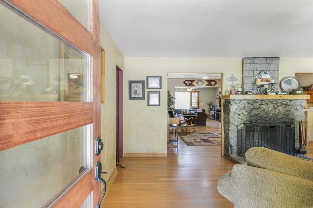 29012 Oak Lane Pine Valley, CA 91962 - Photo 11 of 38 a view of a living room