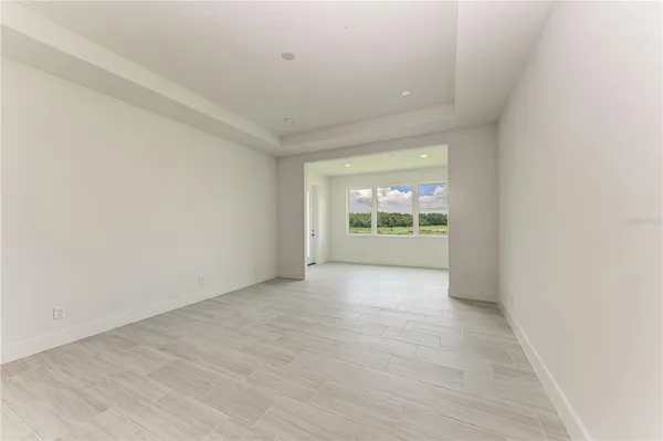 $4,000 | 10016 Rembrandt Terrace, Unit 202, Bradenton, FL 34212