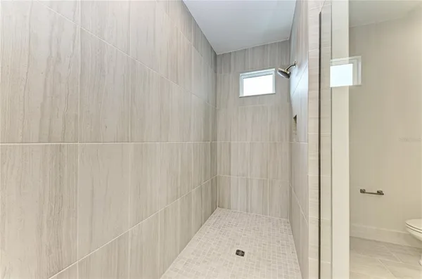 $4,000 | 10016 Rembrandt Terrace, Unit 202, Bradenton, FL 34212