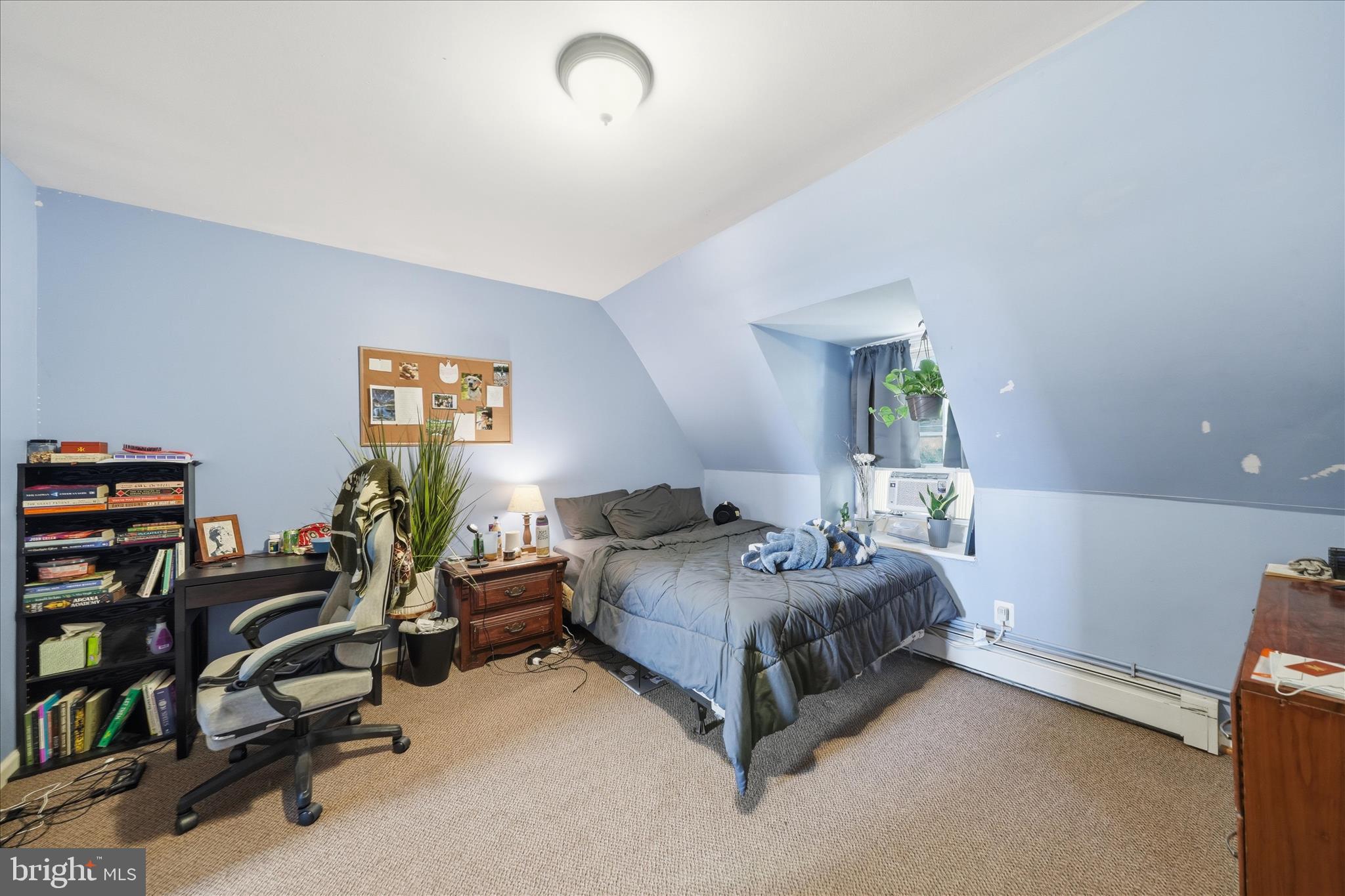 20800 Whites Ferry Road Poolesville, MD 20837 - Photo 39 of 94 Bedroom 2 of 6