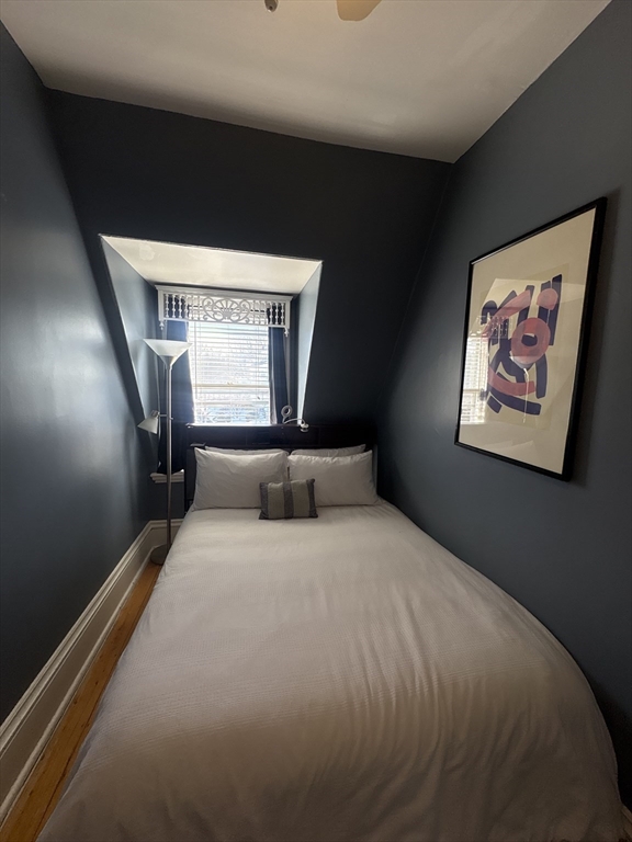 137-3 Walnut Street, Unit FURNISHED Brookline, MA 02445 - Photo 4 of 5