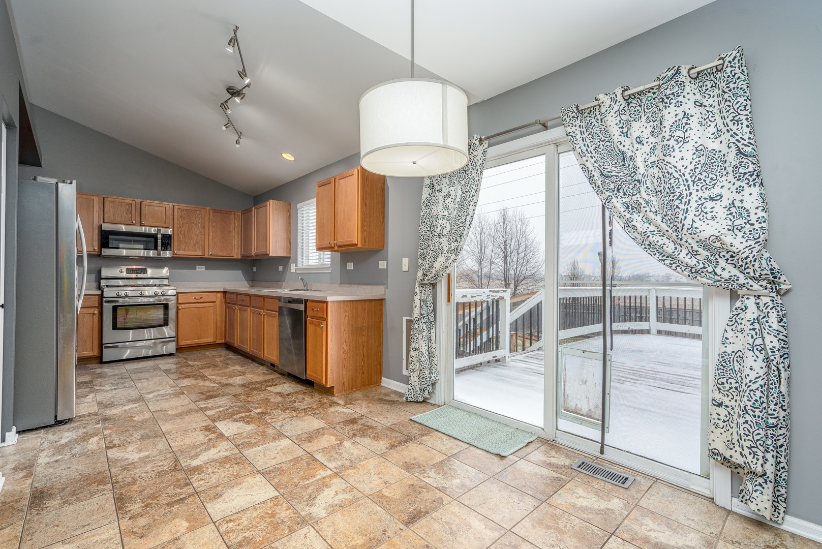 25733 South Red Oak Road Channahon, IL 60410 - Photo 6 of 21