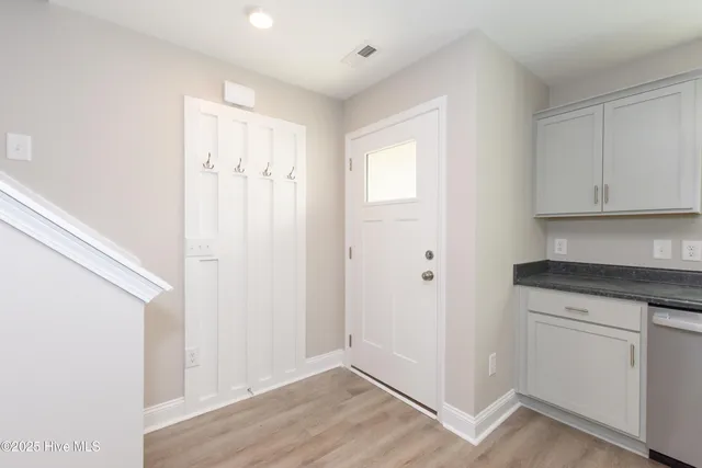 $1,400 | 132 Smallwood Road, Hubert, NC 28539