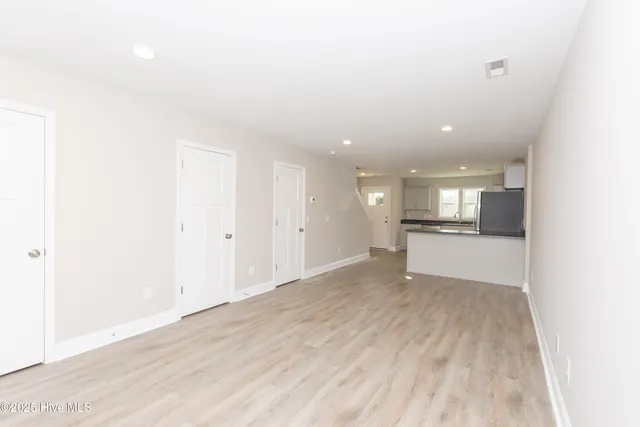 $1,400 | 132 Smallwood Road, Hubert, NC 28539