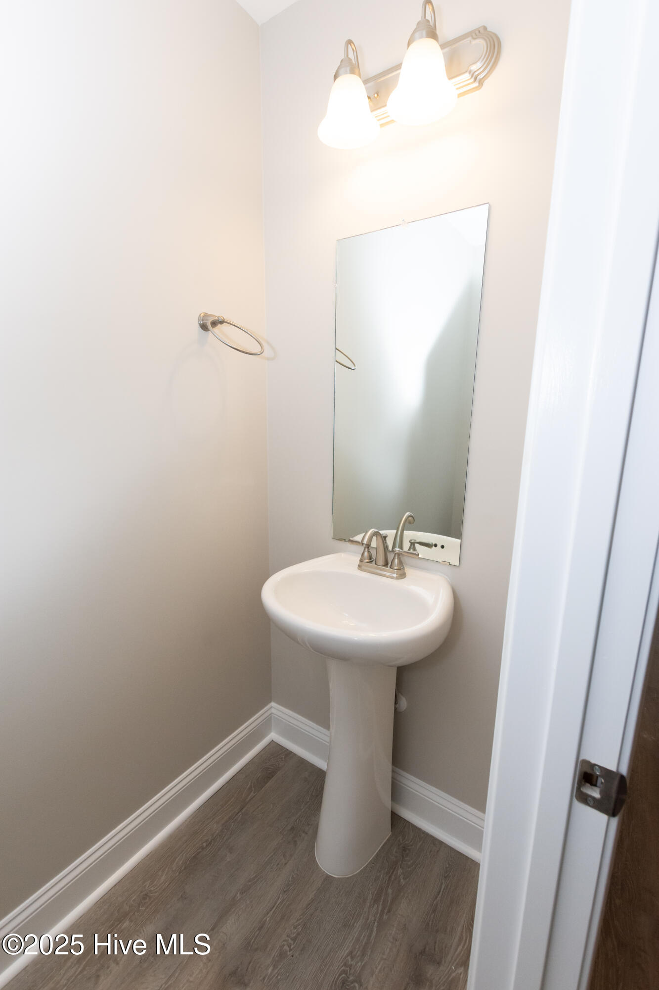 132 Smallwood Road Hubert, NC 28539 - Photo 15 of 29 132 Smallwood Rd-14