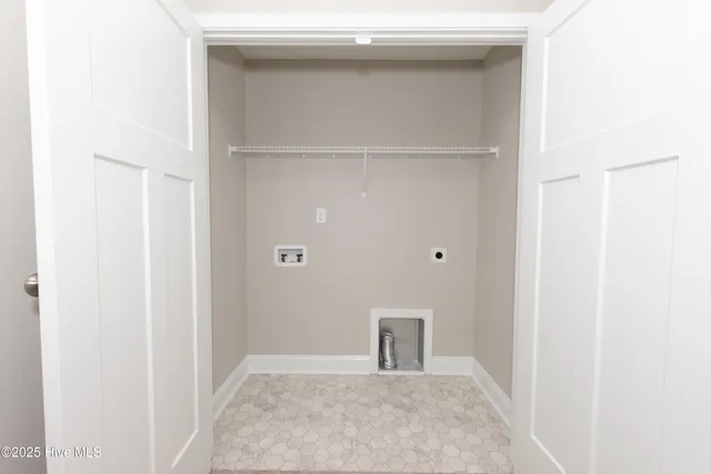 $1,400 | 132 Smallwood Road, Hubert, NC 28539