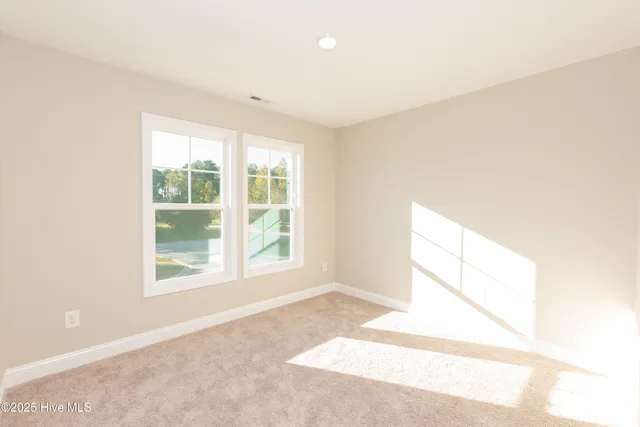 $1,400 | 132 Smallwood Road, Hubert, NC 28539