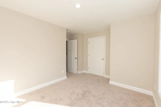 $1,400 | 132 Smallwood Road, Hubert, NC 28539