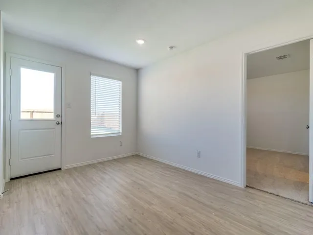 $1,800 | 1511 Falconry Court, Forney, TX 75126