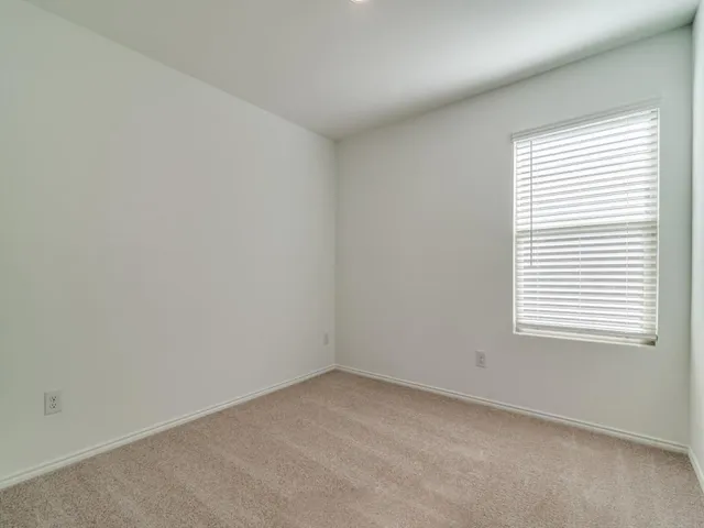 $1,800 | 1511 Falconry Court, Forney, TX 75126