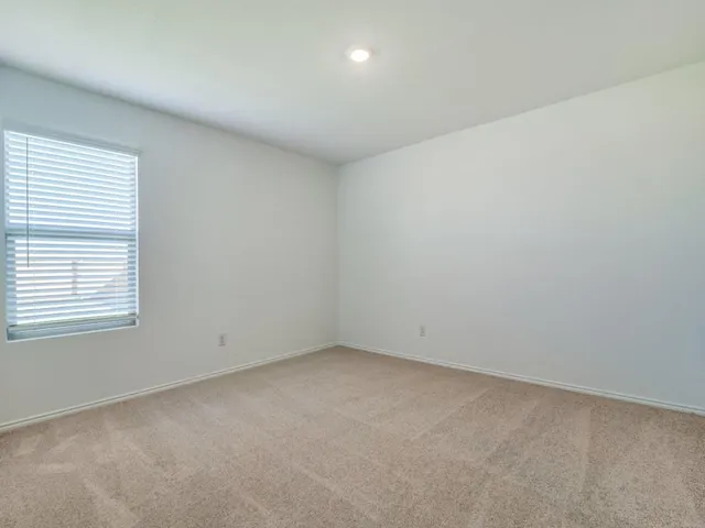 $1,800 | 1511 Falconry Court, Forney, TX 75126