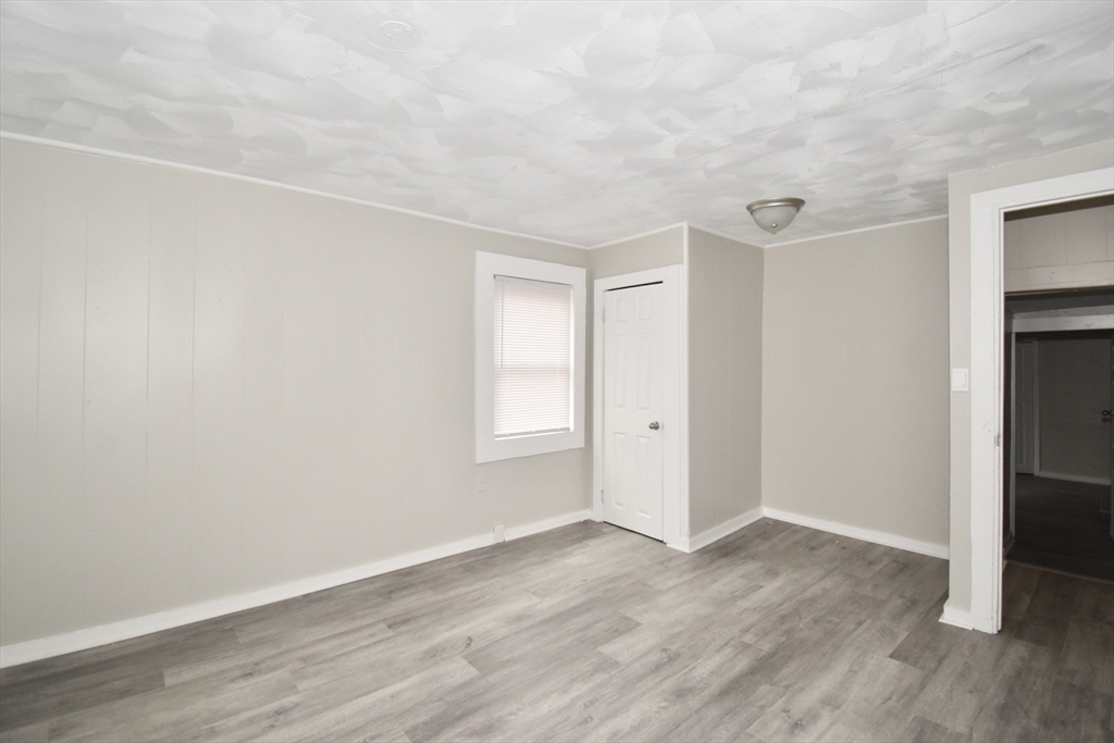 74 Cherry Street Springfield, MA 01105 - Photo 3 of 18 Gallery Image 3