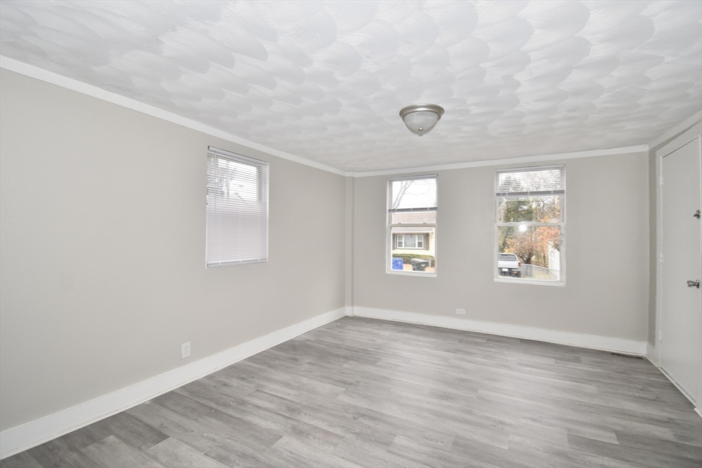 74 Cherry Street Springfield, MA 01105 - Photo 7 of 18 Gallery Image 7