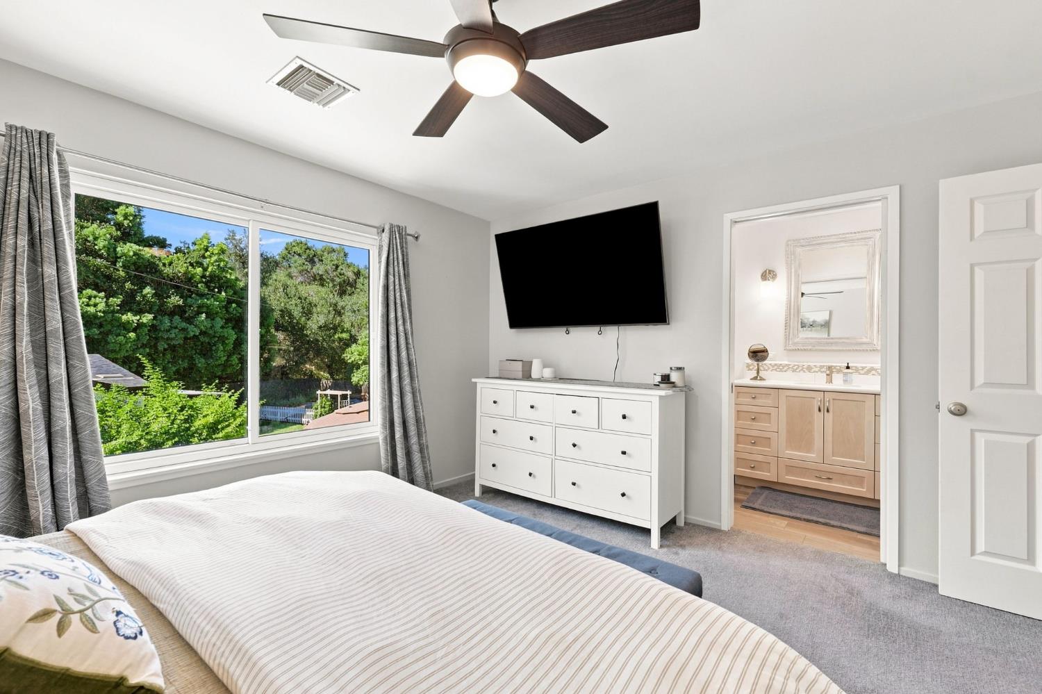 569 Tico Road Ojai, CA 93023 - Photo 19 of 48 Gallery Image 19