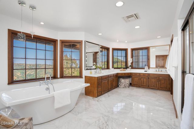 $4,999,000 | 2457 Angelo Drive, Los Angeles, CA 90077