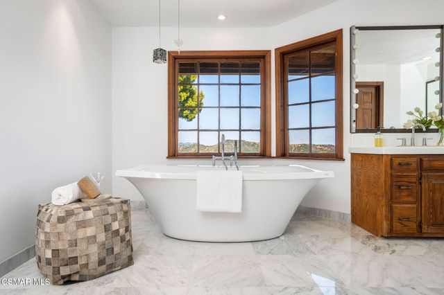 $4,999,000 | 2457 Angelo Drive, Los Angeles, CA 90077