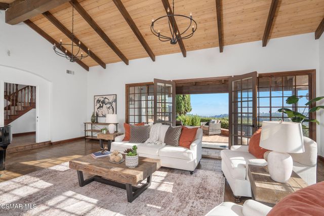 $4,999,000 | 2457 Angelo Drive, Los Angeles, CA 90077