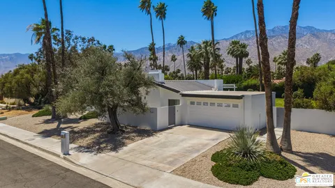 $1,095,000 | 541 North Cantera Circle, Palm Springs, CA 92262