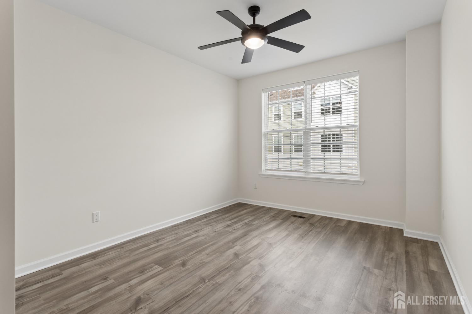 718 Station Road Dunellen, NJ 08812 - Photo 25 of 40 Gallery Image 25
