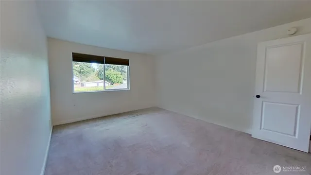 $270,000 | 3935 Northwest Fairway Lane, Unit 2E, Bremerton, WA 98312