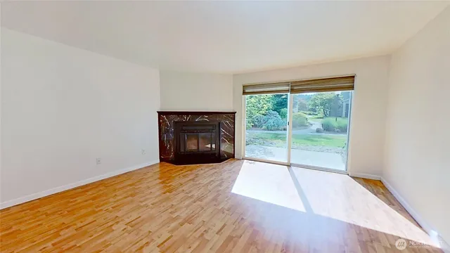 $270,000 | 3935 Northwest Fairway Lane, Unit 2E, Bremerton, WA 98312