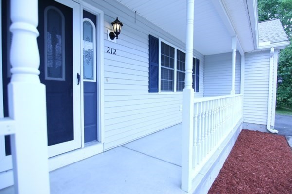212 Loudville Road Easthampton, MA 01027 - Photo 3 of 31