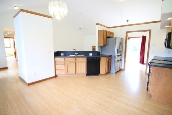 212 Loudville Road Easthampton, MA 01027 - Photo 4 of 31