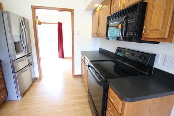 212 Loudville Road Easthampton, MA 01027 - Photo 6 of 31