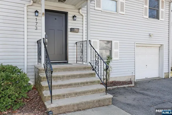 $4,600 | 173 Willowdale Avenue, Montclair, NJ 07042