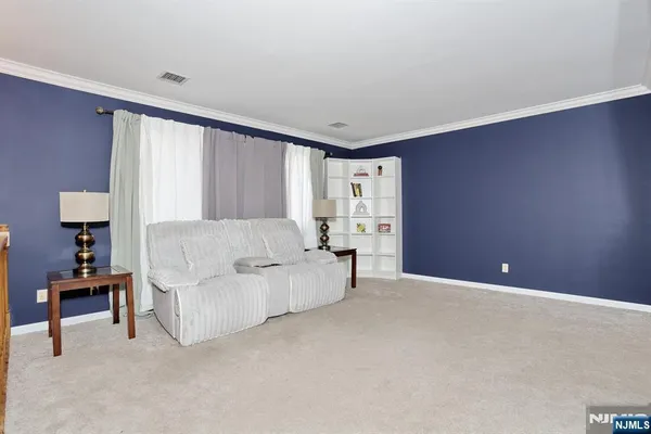 $4,600 | 173 Willowdale Avenue, Montclair, NJ 07042