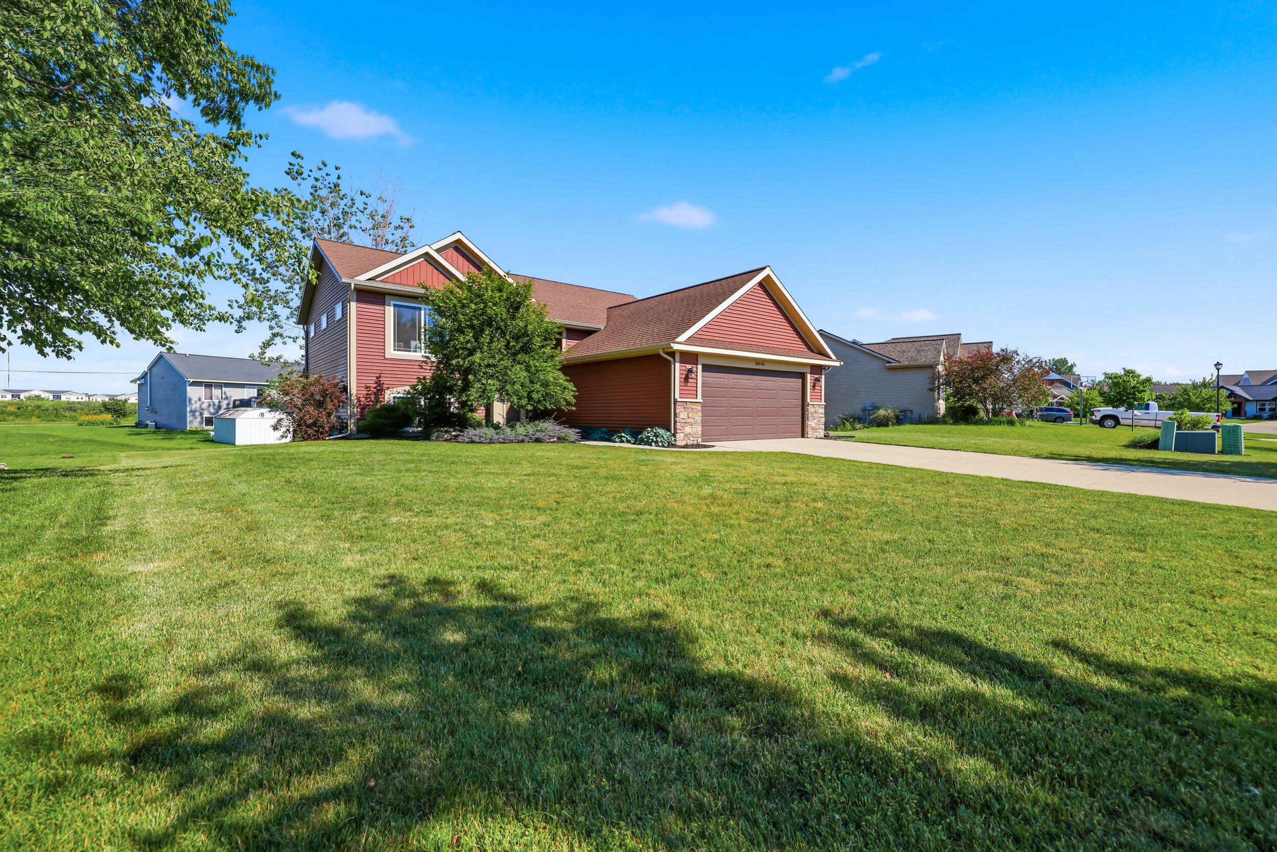 10536 Rockfield Road Allendale, MI 49401 - Photo 2 of 44 10536 rockfield rd_005