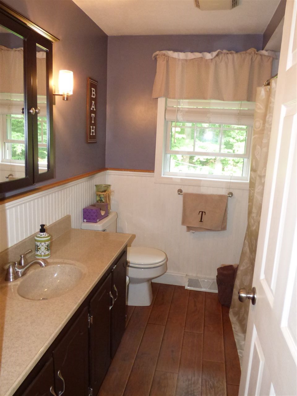 26 Cambridge Road Nashua, NH 03062 - Photo 16 of 40