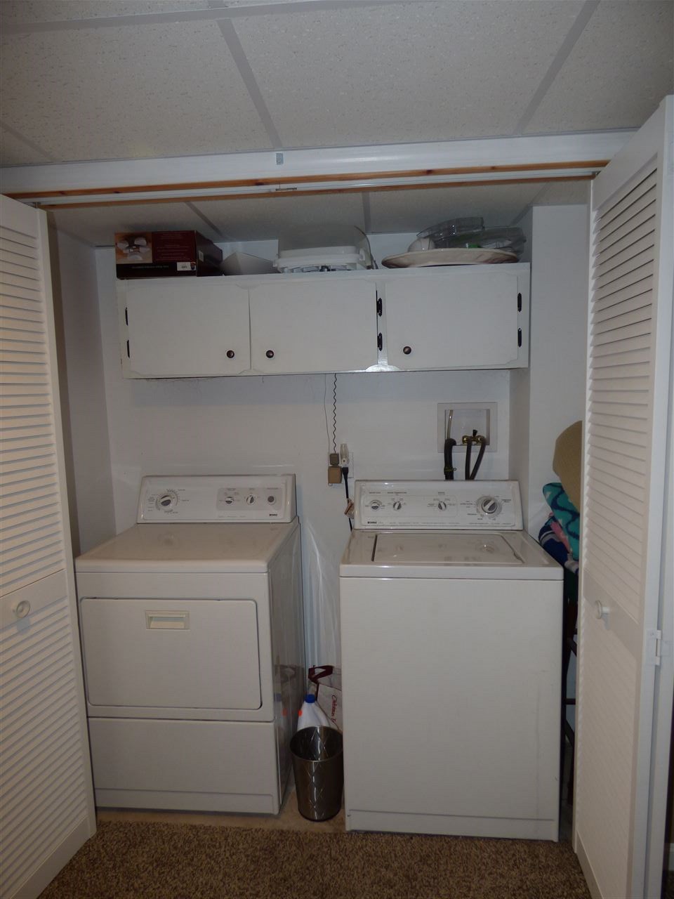 26 Cambridge Road Nashua, NH 03062 - Photo 31 of 40