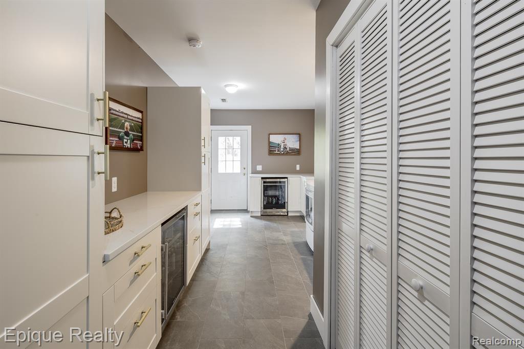 2999 Buckner Road Lake Orion, MI 48362 - Photo 14 of 52 Gallery Image 14