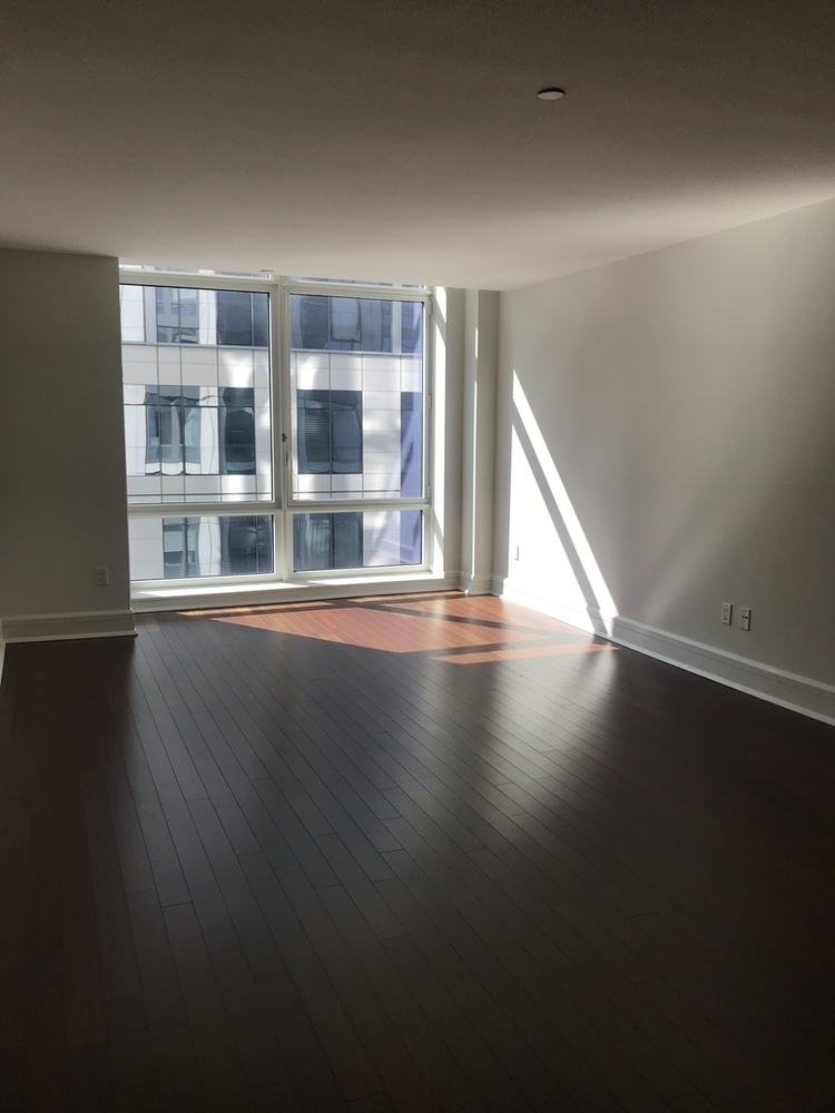 60 Riverside Boulevard, Unit 623 Manhattan, NY 10069 - Photo 4 of 11