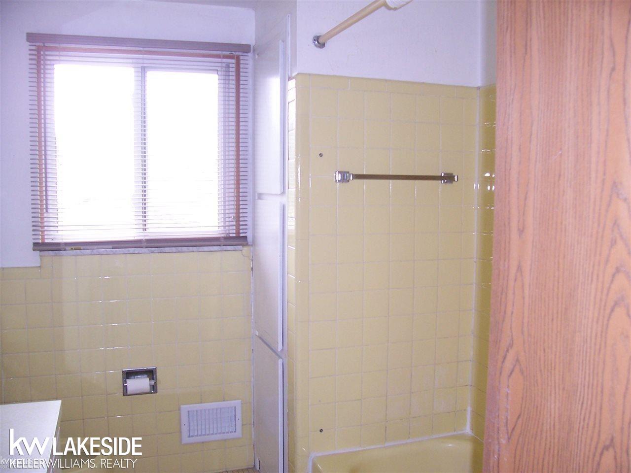 5509 Patricia Avenue Utica, MI 48317 - Photo 14 of 18