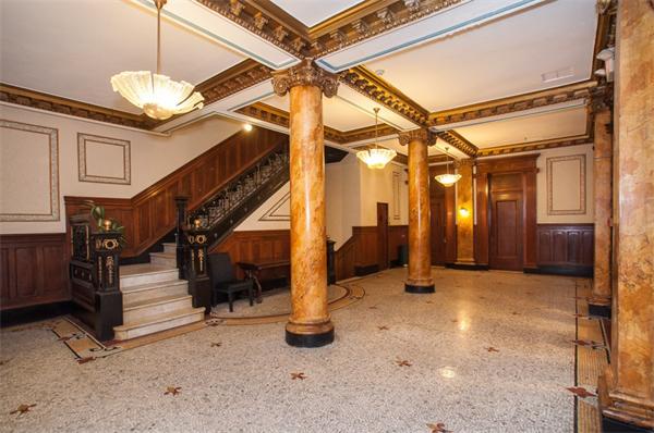 8 Garrison Street, Unit 209 Boston, MA 02116 - Photo 12 of 13 a view of entryway