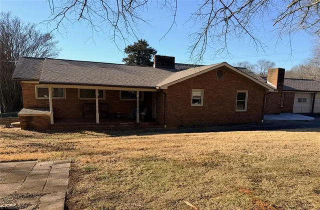 $349,000 | 226 White Plains Road, Roaring River, NC 28669