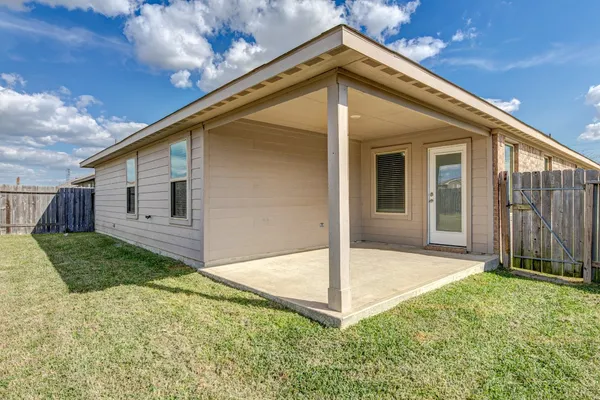 $2,450 | 22730 Busalla Trail, Katy, TX 77449