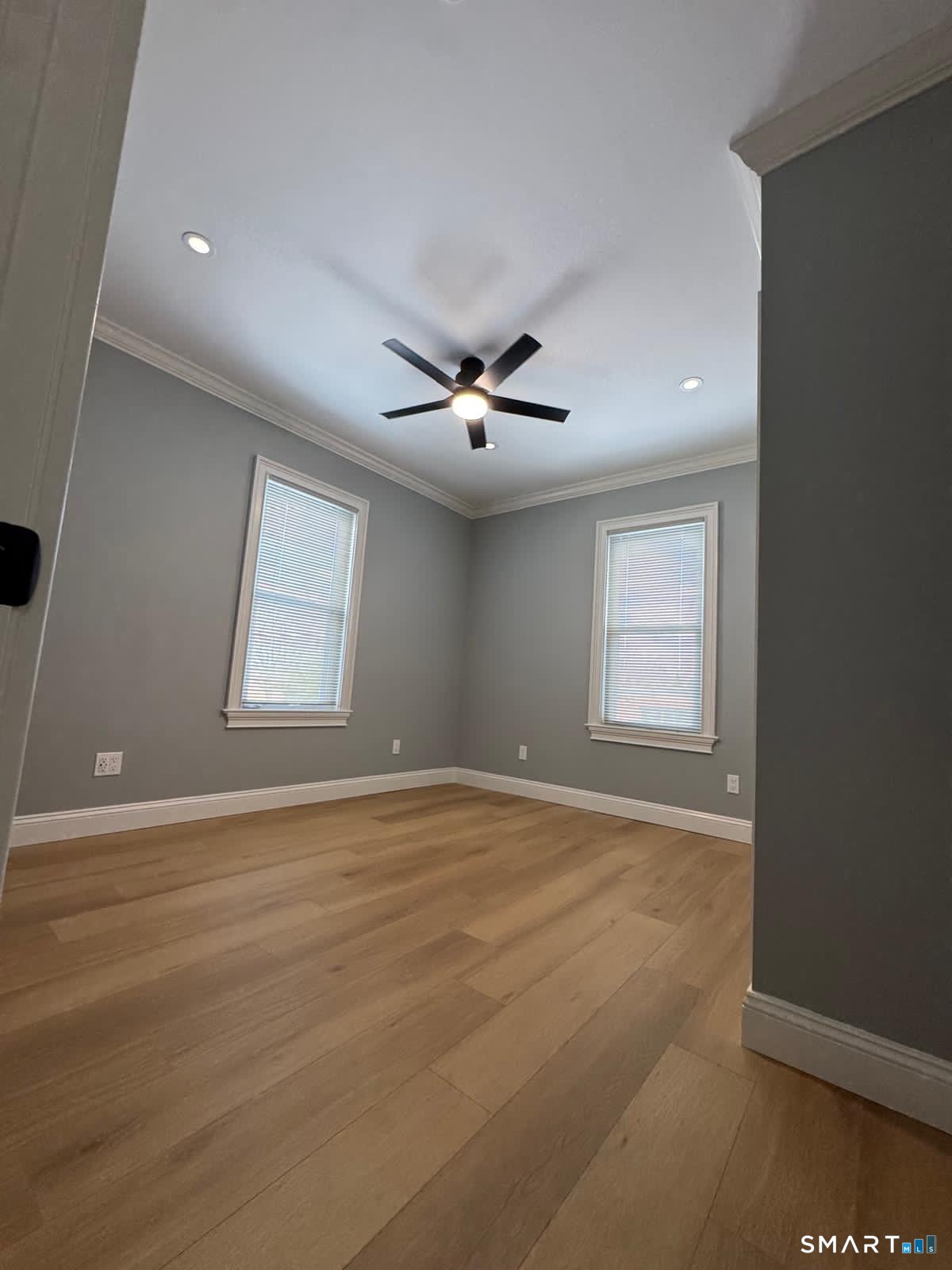 162 Fox Street, Unit 2 Bridgeport, CT 06605 - Photo 9 of 23 a view of an empty room with a window