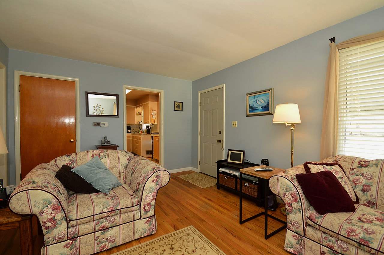 511 South Van Marter Road Spokane Valley, WA 99206 - Photo 4 of 20