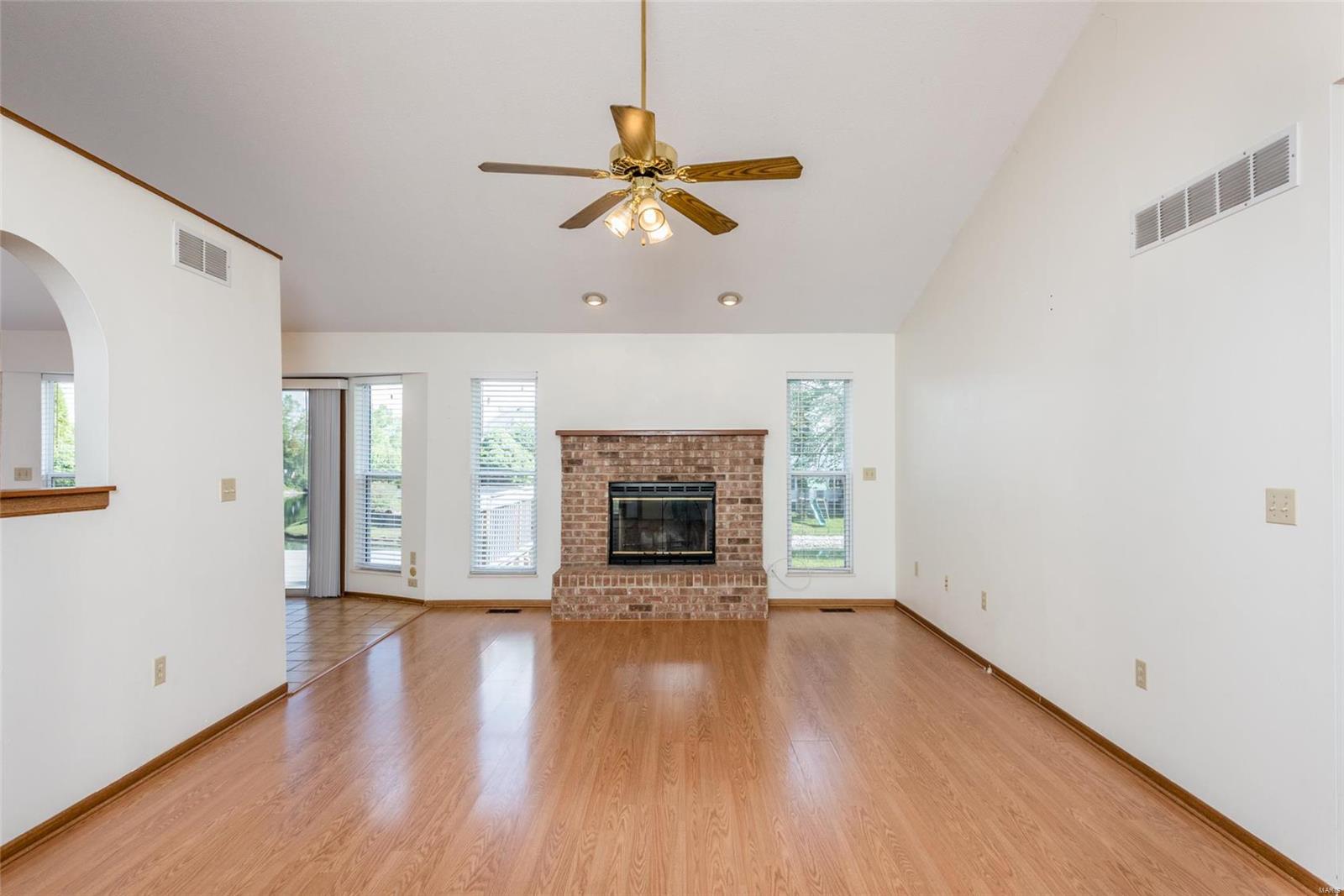 3264 Hunters Way Belleville, IL 62221 - Photo 22 of 56 Gallery Image 22